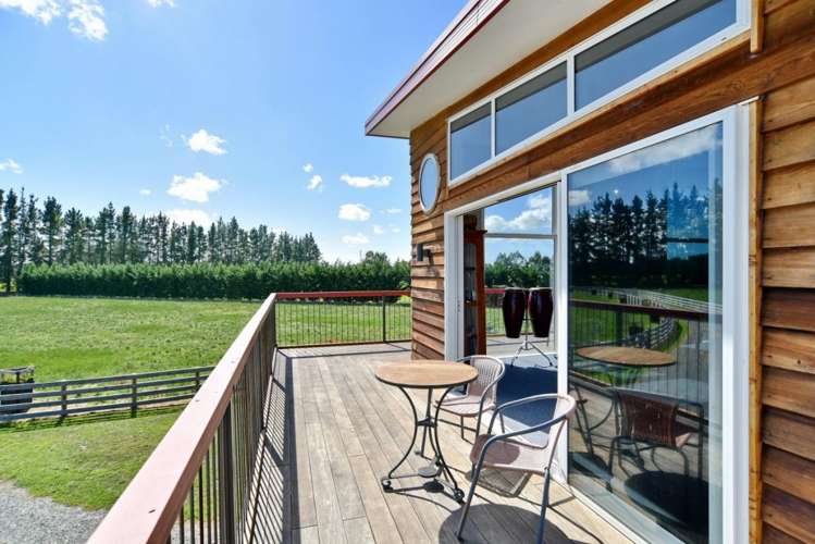 379 No 10 Road Swannanoa_11