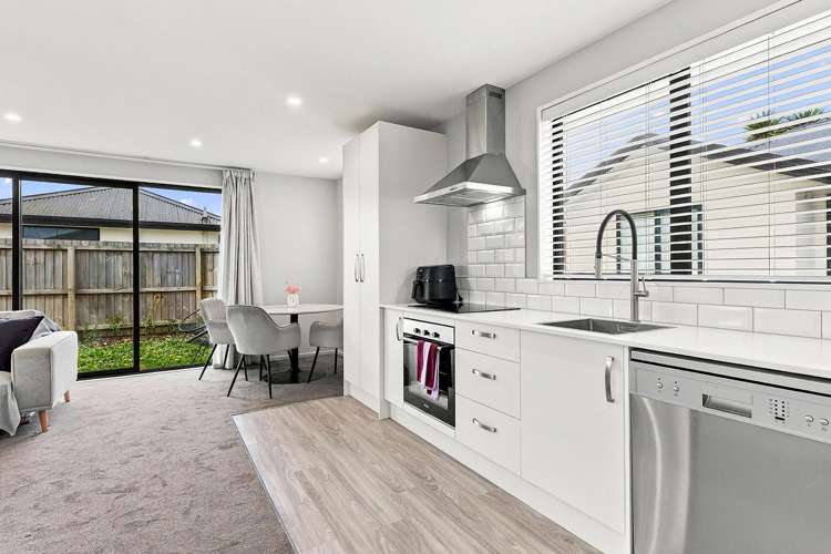 3/30A Northcote Road Northcote_1