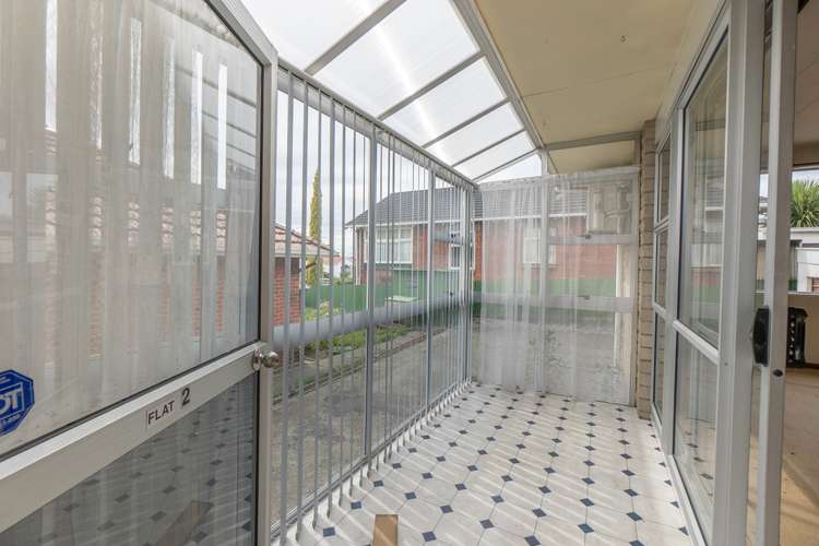 2/69 Wilson Street Seaview_11