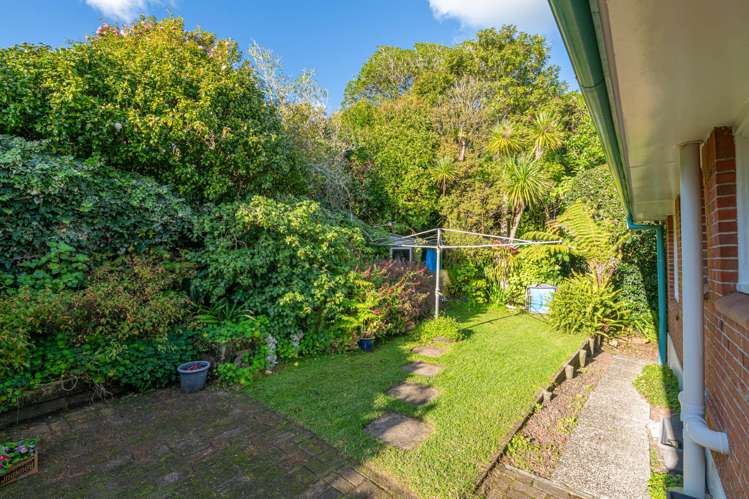 9 Porter Crescent Helensville_16