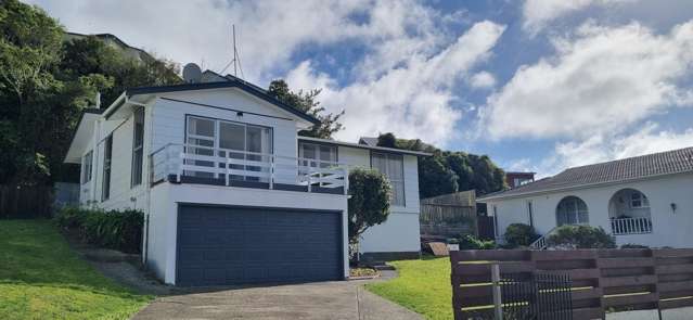 Charming Johnsonville Family Home Awaits You