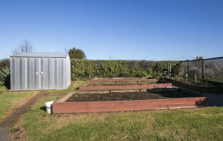 21 Athenree Heights Athenree_18