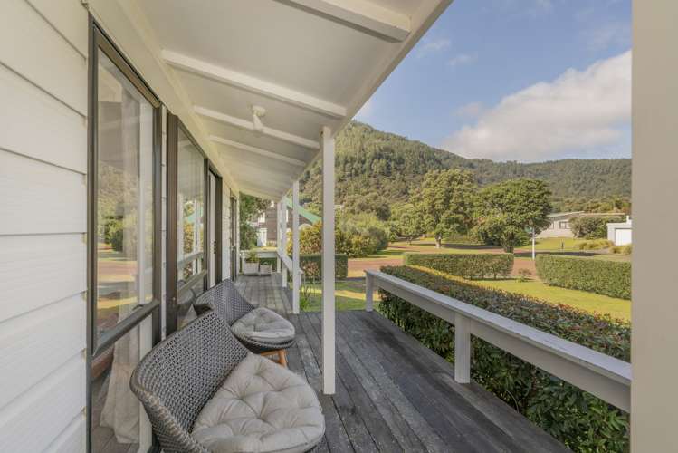 9 Mountain Vista Place Pauanui_24