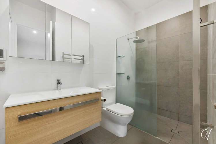 97 Norwood Drive Flat Bush_6