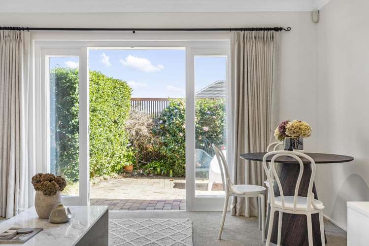 2A Edison Place Kohimarama_14