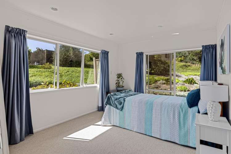 1479 East Coast Road Redvale_16