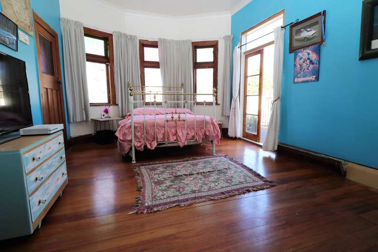 9 Clifton Avenue Carterton_4