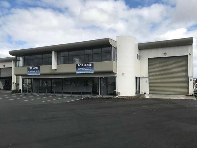 Savills | Refurbished Penrose Warehouse – 465sqm