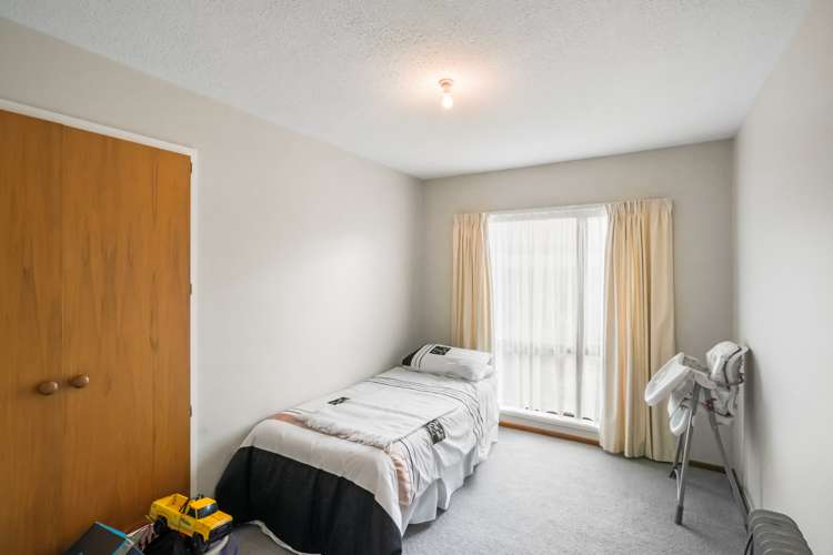 53 Laing Crescent Heathcote Valley_10