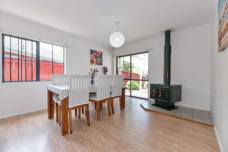 10 Midvale Place Pakuranga Heights_10