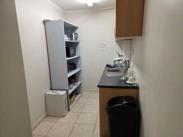 19 Great South Road Epsom_4