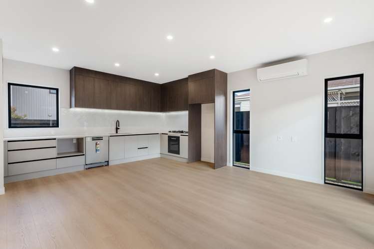 145E Bucklands Beach Road Bucklands Beach_6