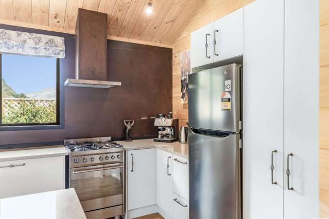 10 Carlisle Street Lumsden Surrounds_2