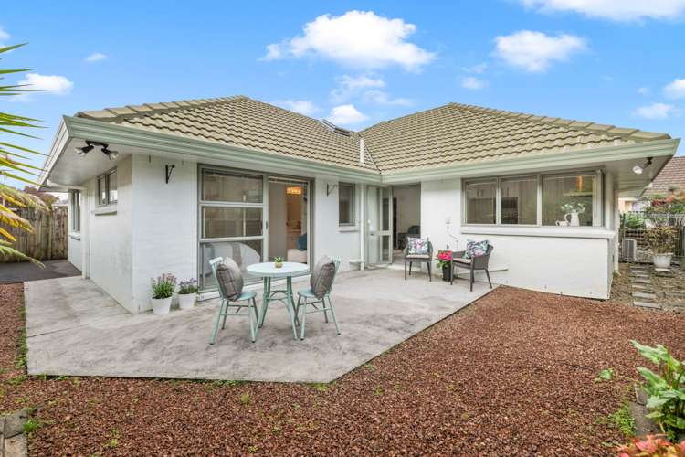 2/60 Whitford Road Northpark_12