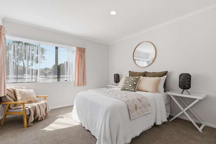 10 Denny Hulme Drive Mt Maunganui_11