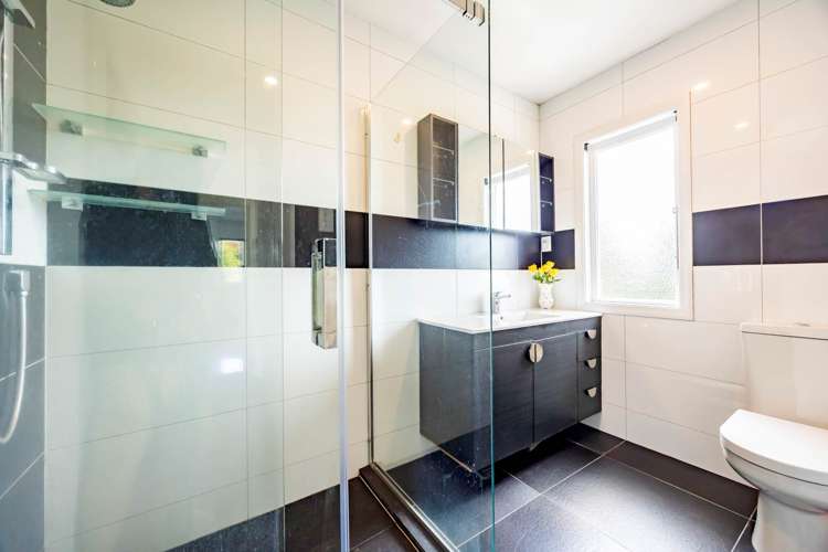 20 Hamilton Place Glenfield_24