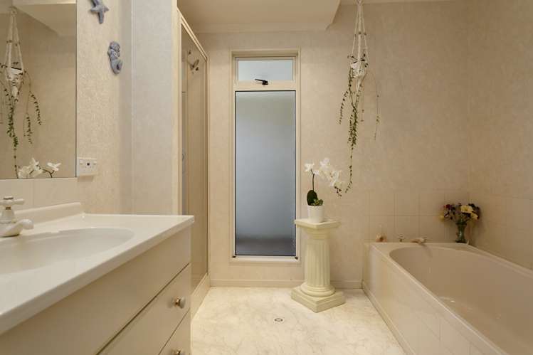 8 Balmoral Drive Hilltop_18