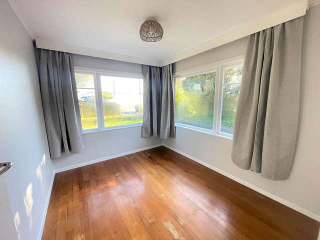 16 Tindall Crescent Otara_3