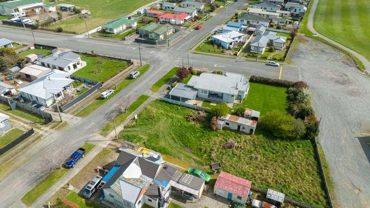 16 Bangor Street Mataura_10