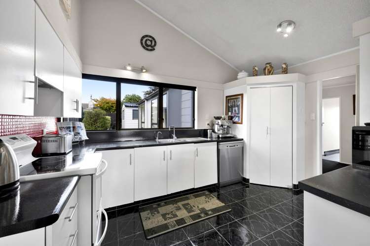 97 Kelly Street Inglewood_6
