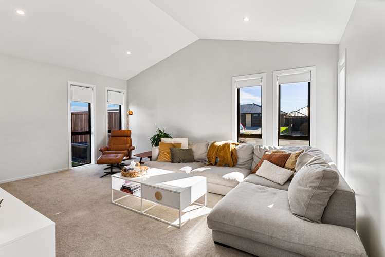 3 Hollard Crescent Lincoln_7