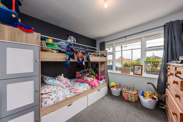 104 Hampshire Street Aranui_13