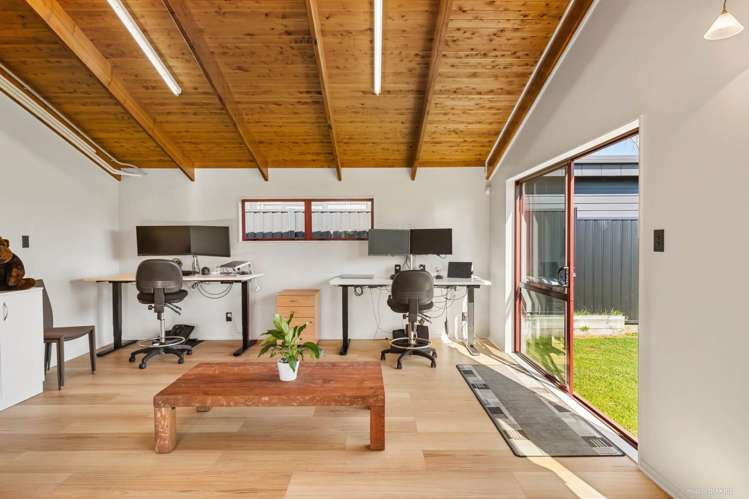 34 Sandspit Road Waiuku_14