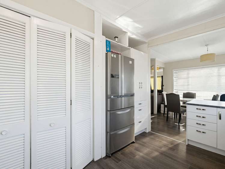 411 Hastings St South Akina_8