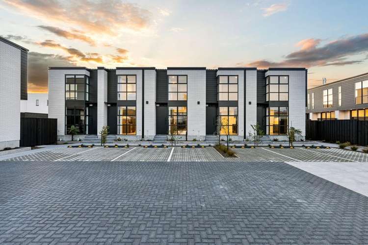 9/25 Matai Street West_0