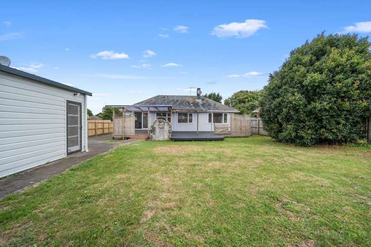9 Larsen Road Panmure_6