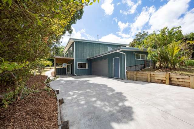 91 & 91a Kauri Point Road Laingholm_4