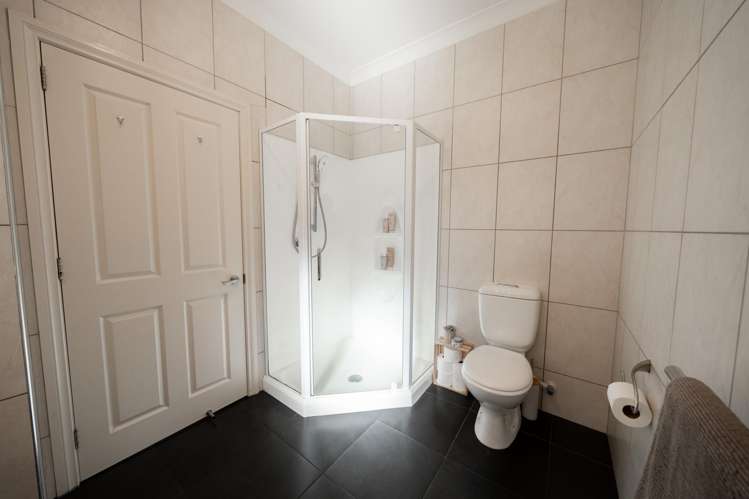 59 Spence Avenue Otatara_26