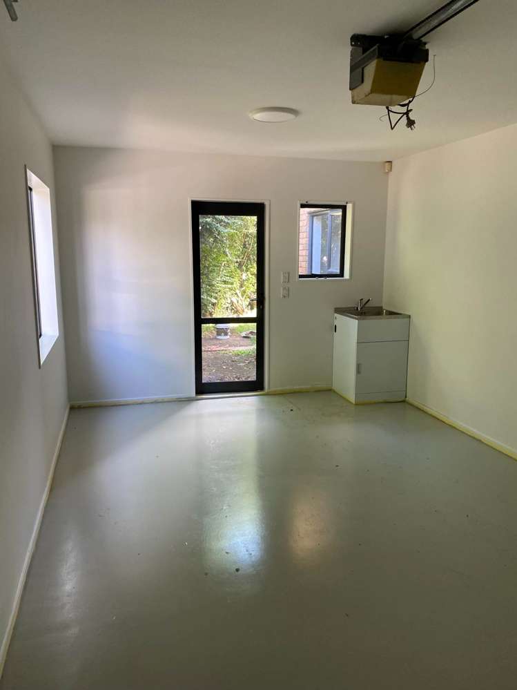 6/4 Charlenne Close Ranui_21