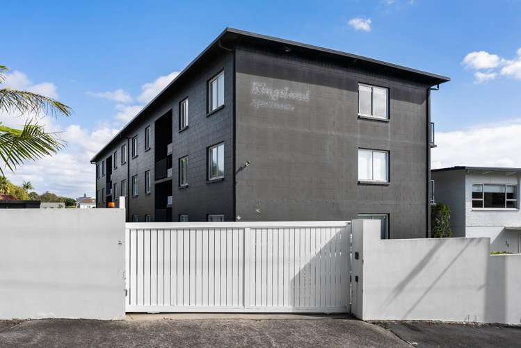 3/20 Central Road Kingsland_12