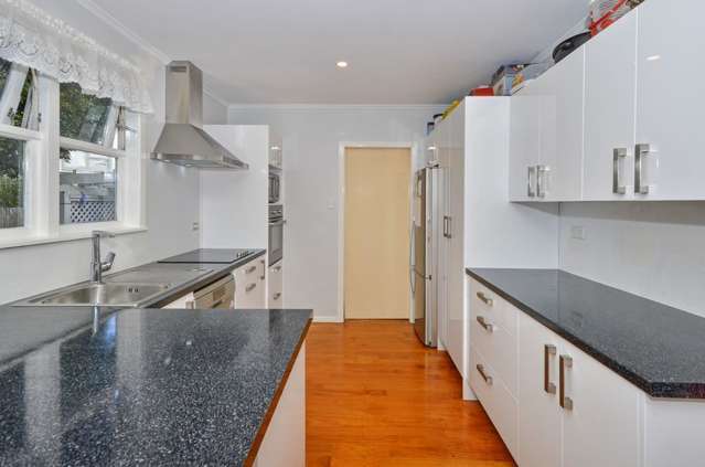 47 Paragon Avenue Beach Haven_1