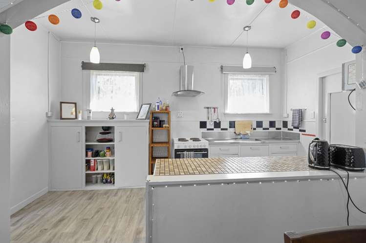 51A Richmond Street Waitara_5