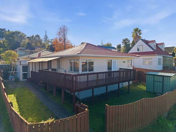 1/17 Lambrown Drive Totara Vale_25
