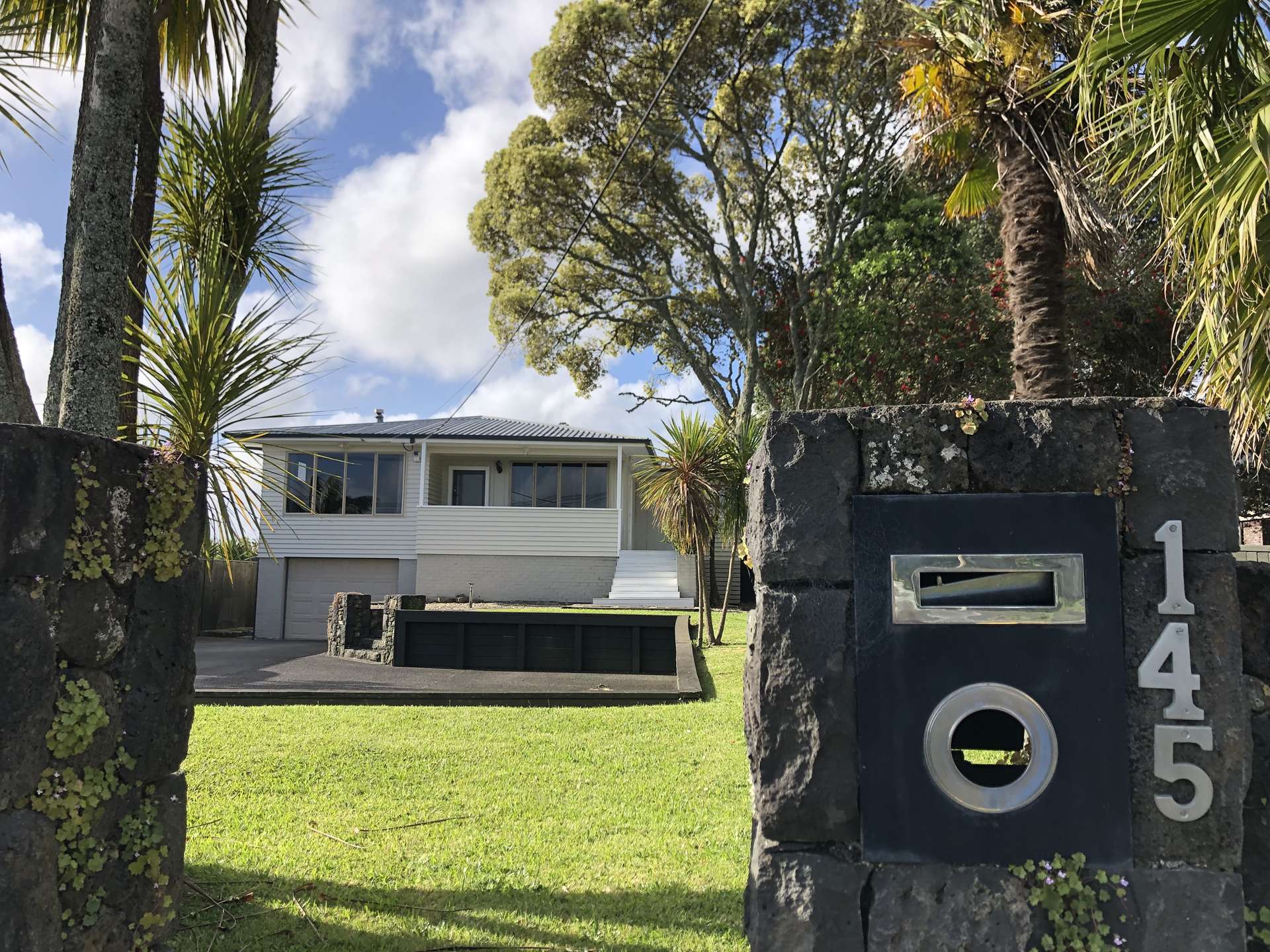 145 Golf Road Titirangi_0