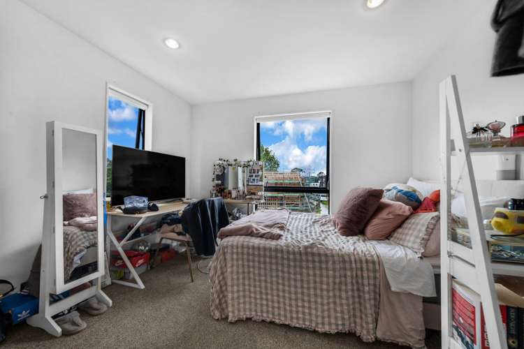 17/10 Silver Moon Road Albany Heights_13