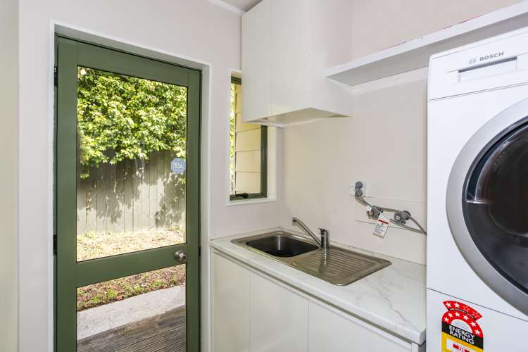 11 View Road Papakura_12