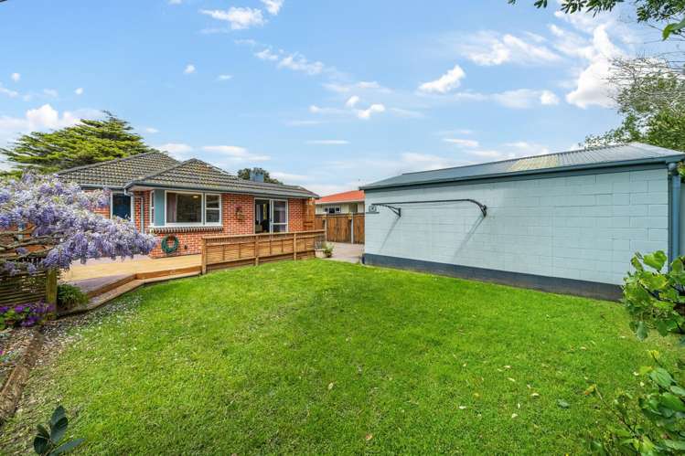 195 Taita Drive Avalon_21