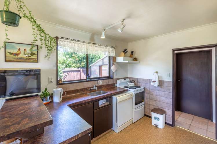 32 Millstream Drive Lincoln_7