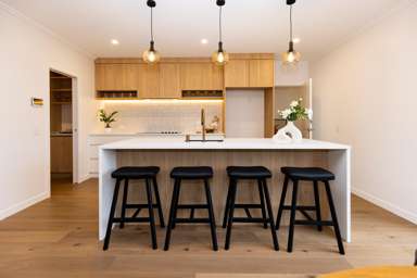8 Henl Lane_2