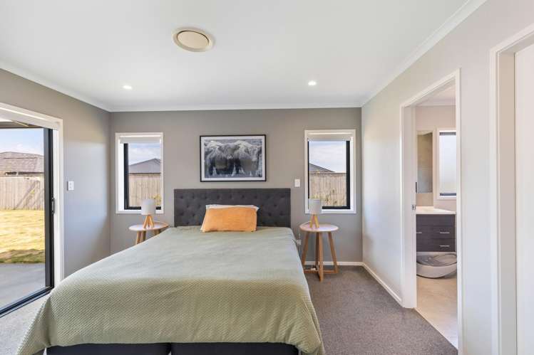 21 Longstaff Drive Bell Block_11