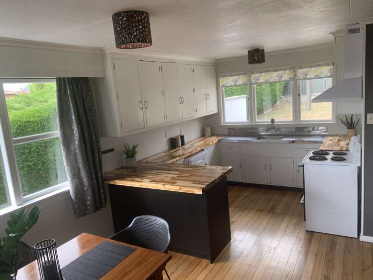 72 Wilson Road Balclutha_11