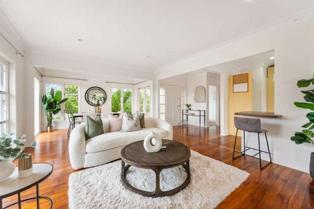 Solid & Single Level Home - Dual Westlake Zone