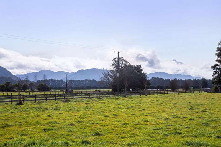 131 Underhill Road Woodside_12