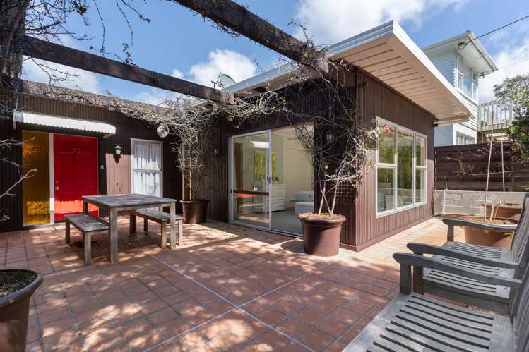 72 Glenvar Road Torbay_15