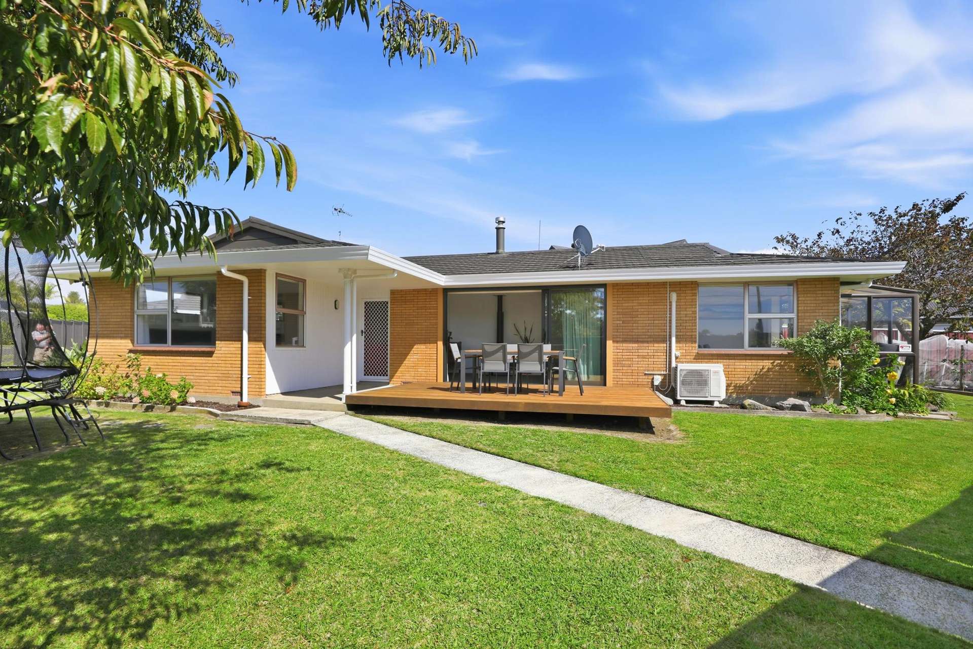 44 Matua Road Matua_0