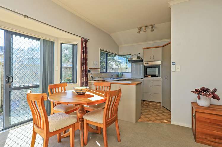 502b Lyndon Road East Hastings_5